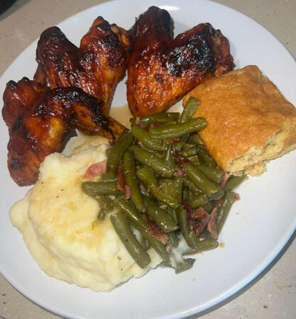 Baked Chicken Wing Dinner