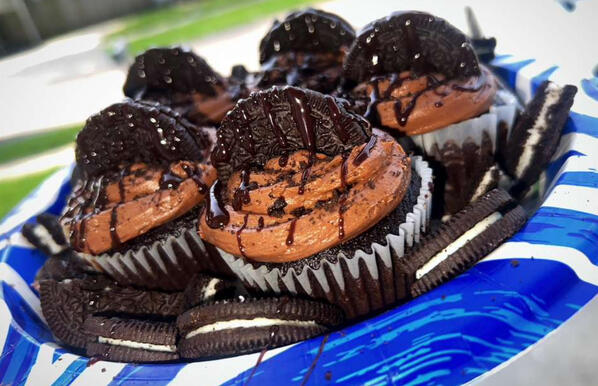 Oreo Chocolate Cupcakes