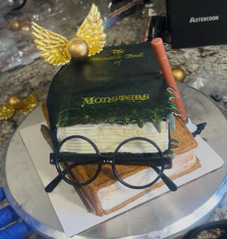 Harry Potter Book Cake